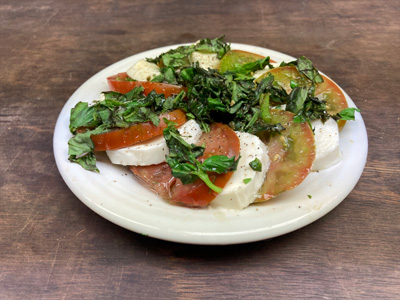 caprese-salad