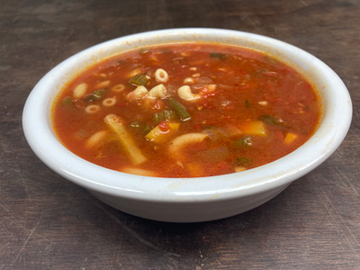 minestrone-soup-with-green-beans-and-celery