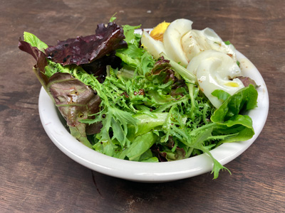 salad-with-balsamic-dressing