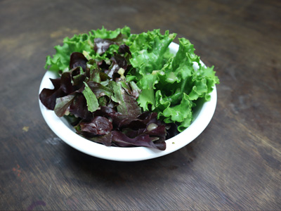 salad-with-green-garlic-dressing-2024